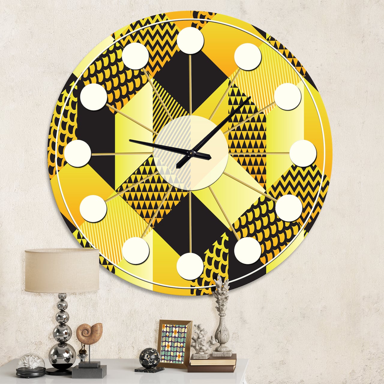 Designart 'Retro Hexagon Pattern Ii Mid-Century Modern Wall Clock
